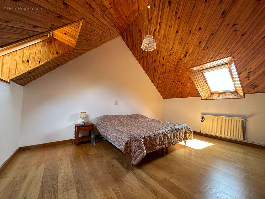 Autre à MISY-SUR-YONNE