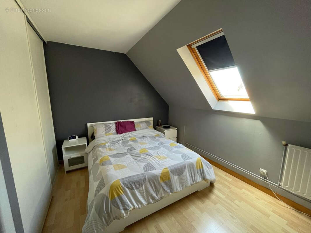 Maison à SAINT-MARTIN-BOULOGNE