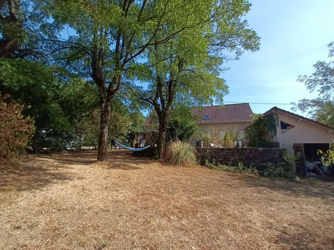 Maison à SAINTE-CROIX