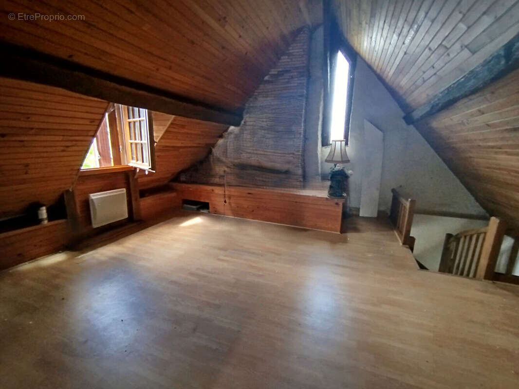 Maison à SAINT-AGIL