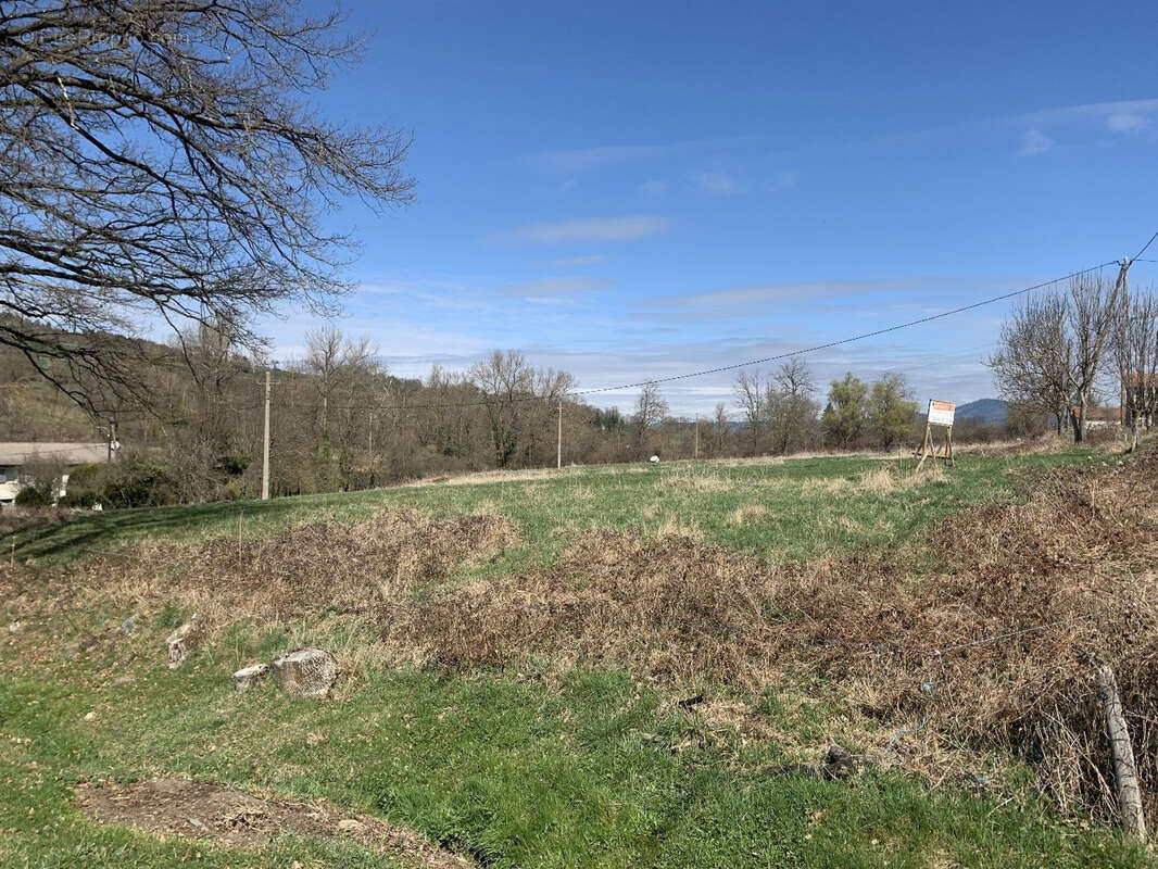 Terrain à MALREVERS