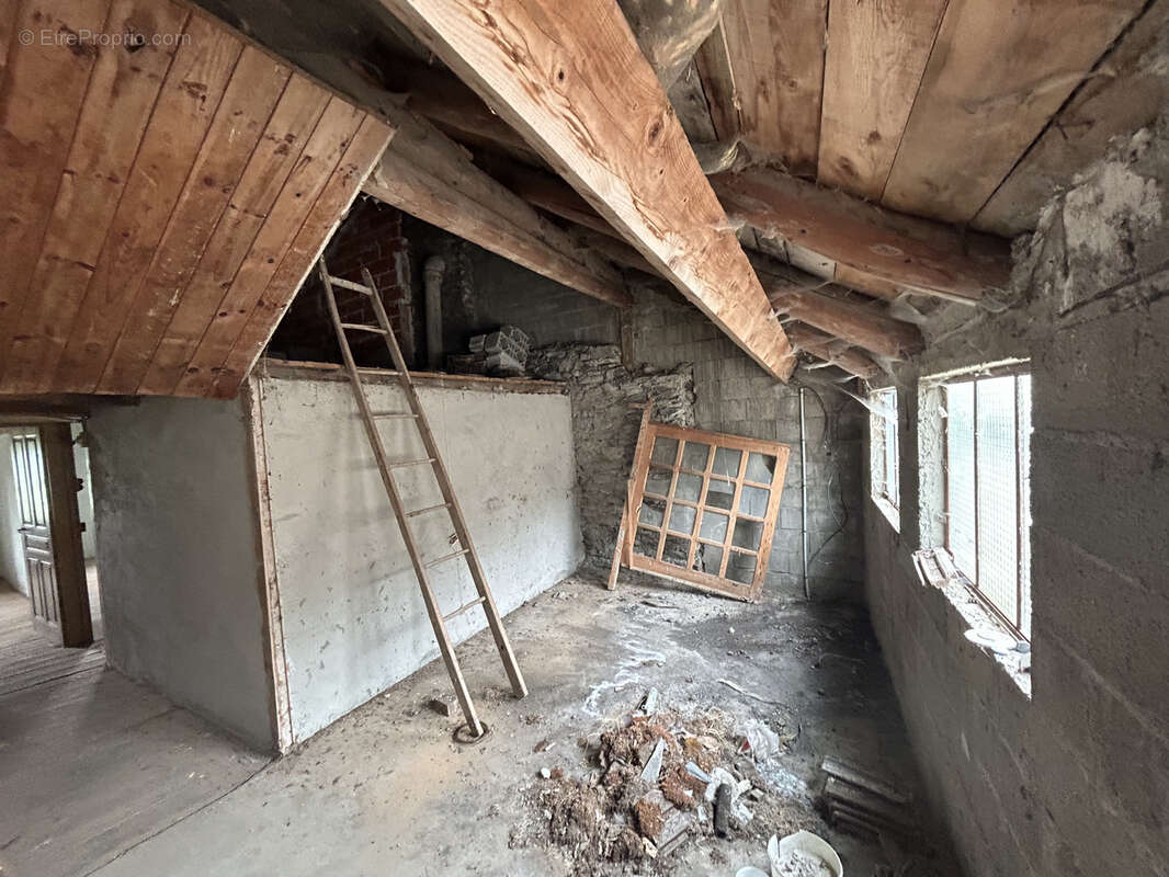 Appartement à CHAUDEYROLLES