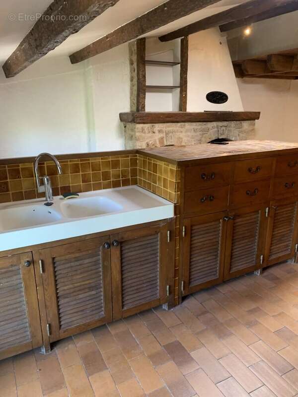 Appartement à COTIGNAC