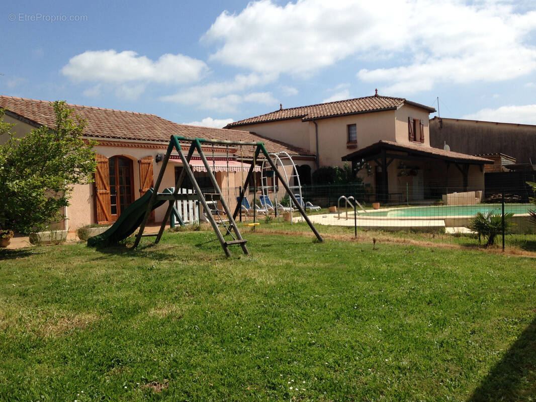 Maison à SAINTE-LIVRADE-SUR-LOT