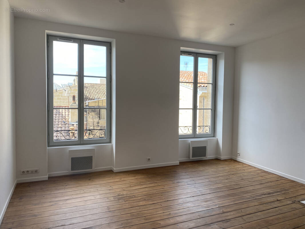 Appartement à BORDEAUX