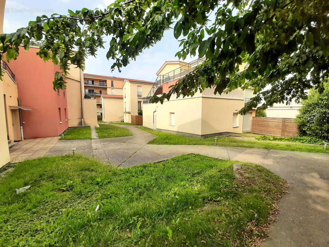 Appartement à SAINT-ETIENNE