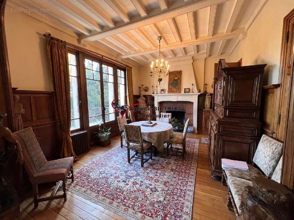 Maison à L'ISLE-ADAM