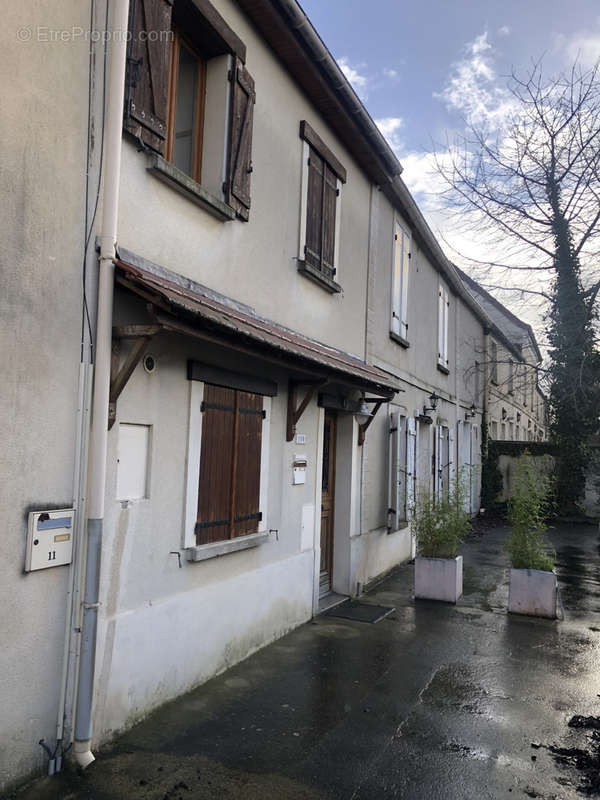 Maison à PRECY-SUR-MARNE