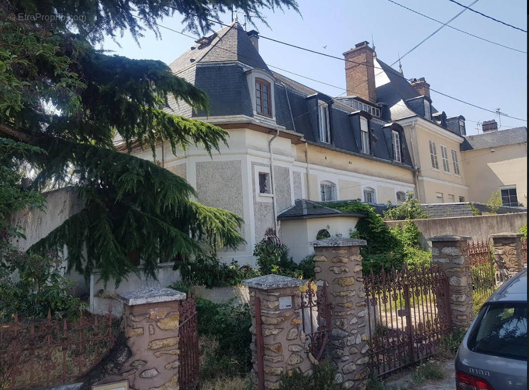 Maison à VILLENEUVE-SAINT-GEORGES