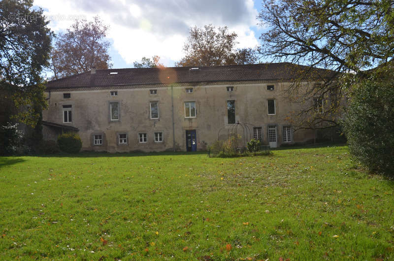 Maison à CARBES