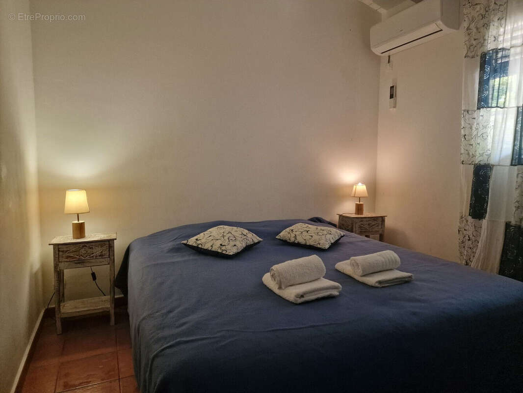 Maison à CAPESTERRE-DE-MARIE-GALANTE