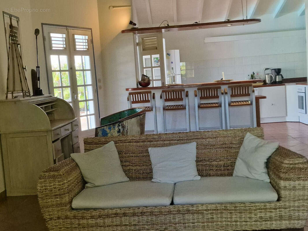 Maison à CAPESTERRE-DE-MARIE-GALANTE