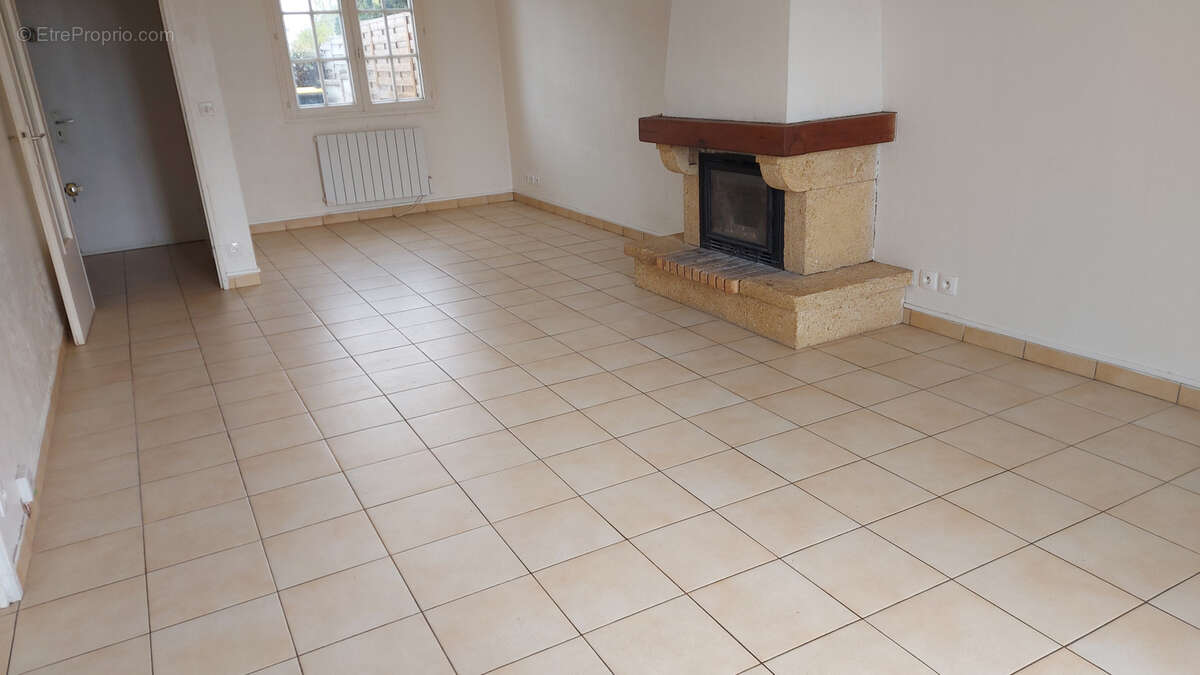 Maison à BRAY-SUR-SEINE