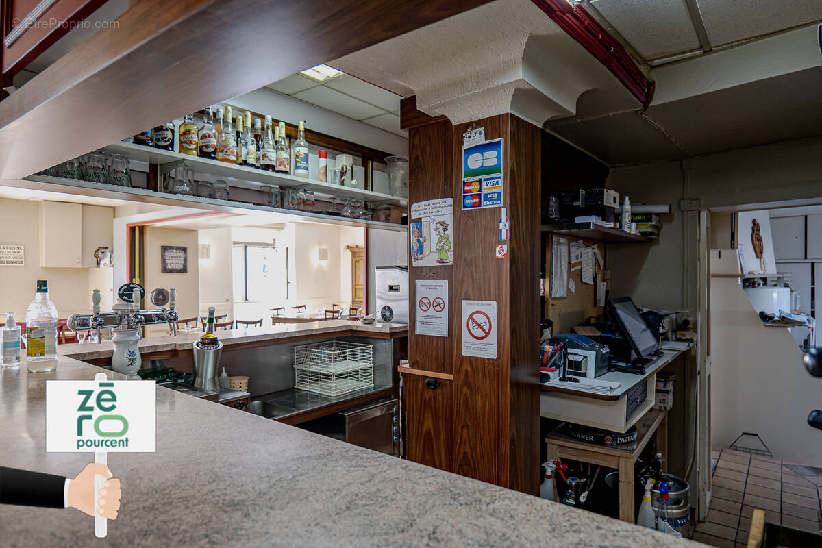 Commerce à SAINTE-FLORENCE