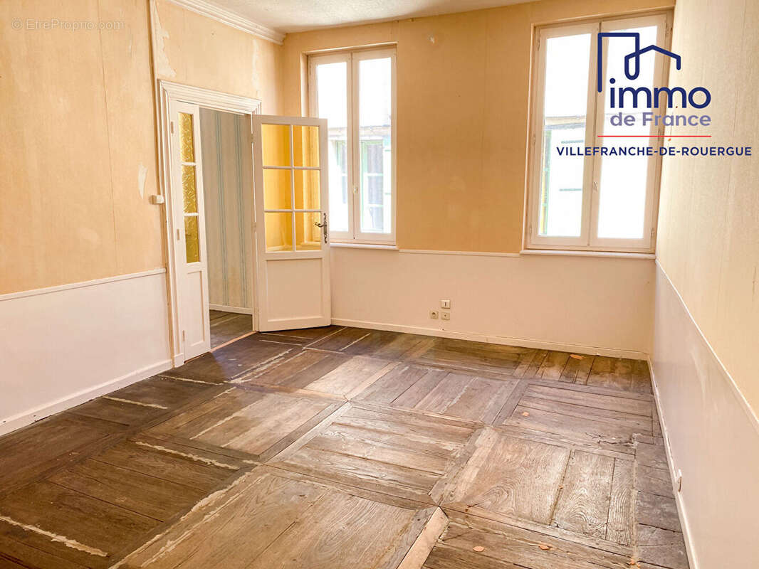 Appartement à VILLEFRANCHE-DE-ROUERGUE