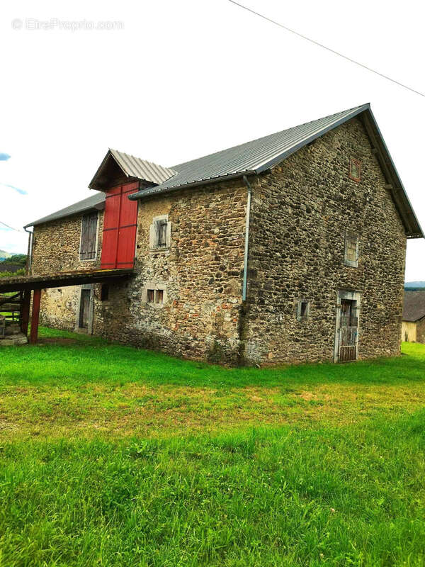 Maison à TARDETS-SORHOLUS