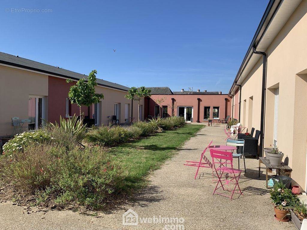 Investissement locatif en résidence sénior entre Angers et Saumur. - Appartement à MAZE