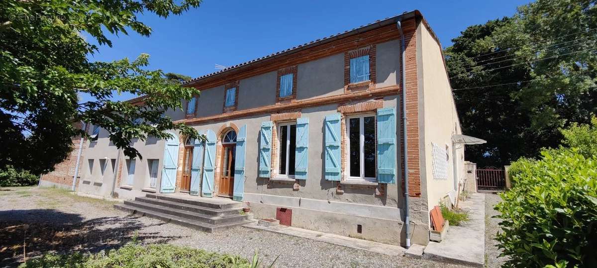Maison à VIGOULET-AUZIL