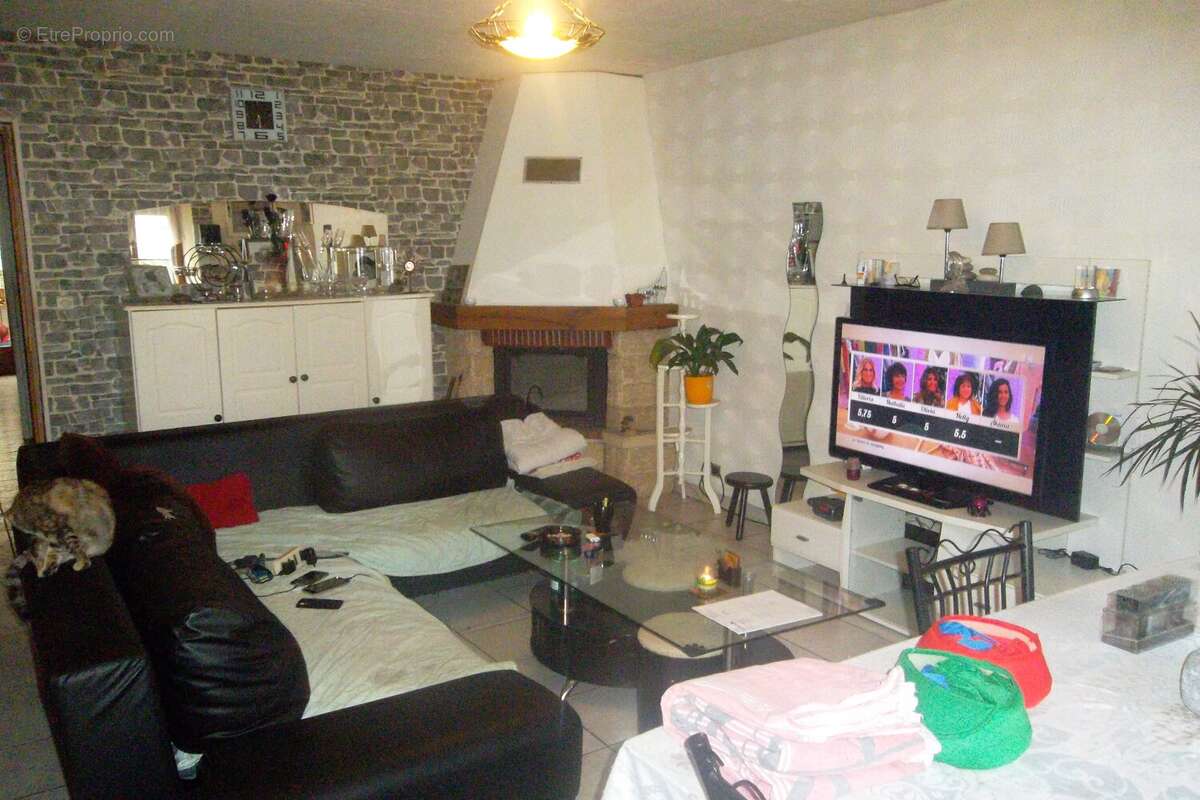 Maison à GESPUNSART