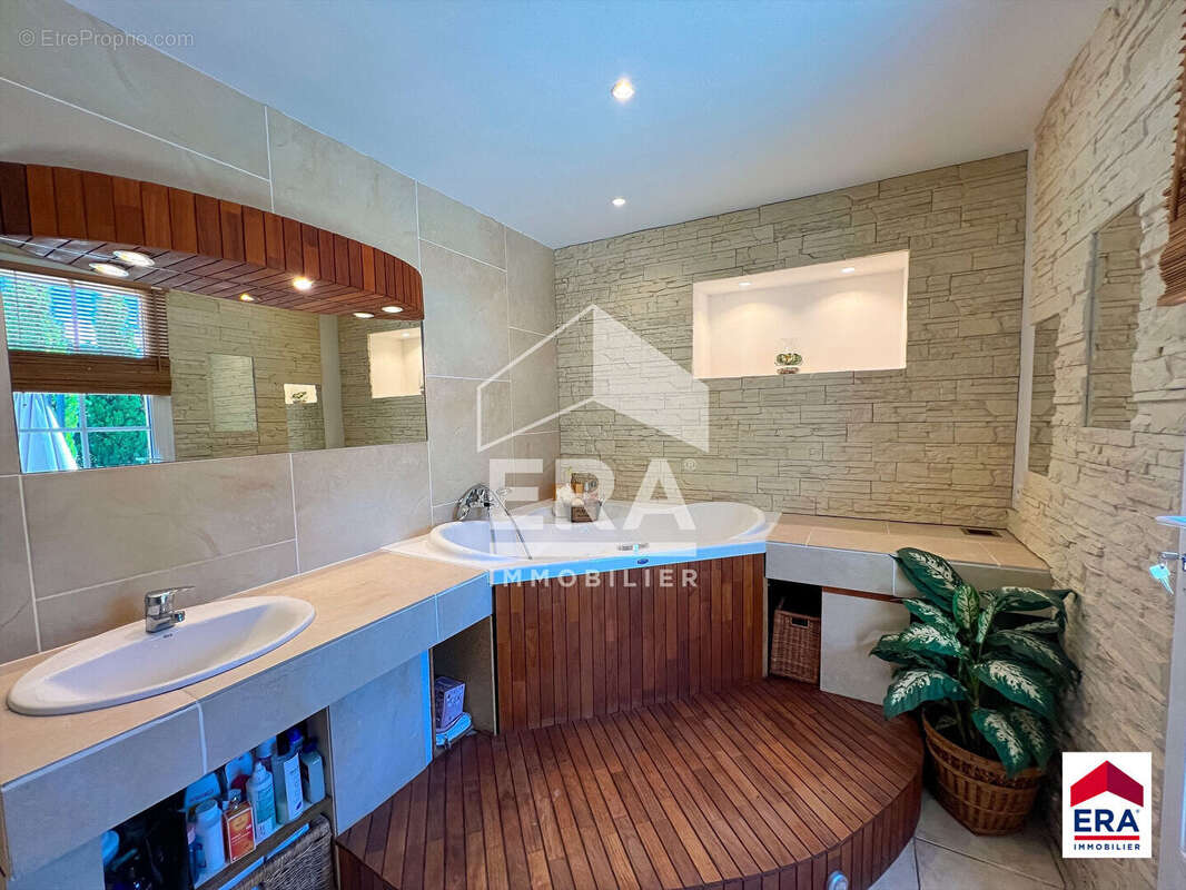 Maison à SAINT-DIDIER