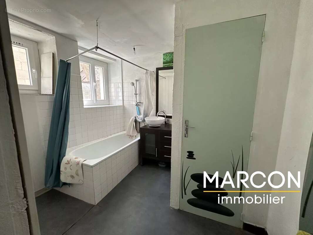 Maison à COLONDANNES