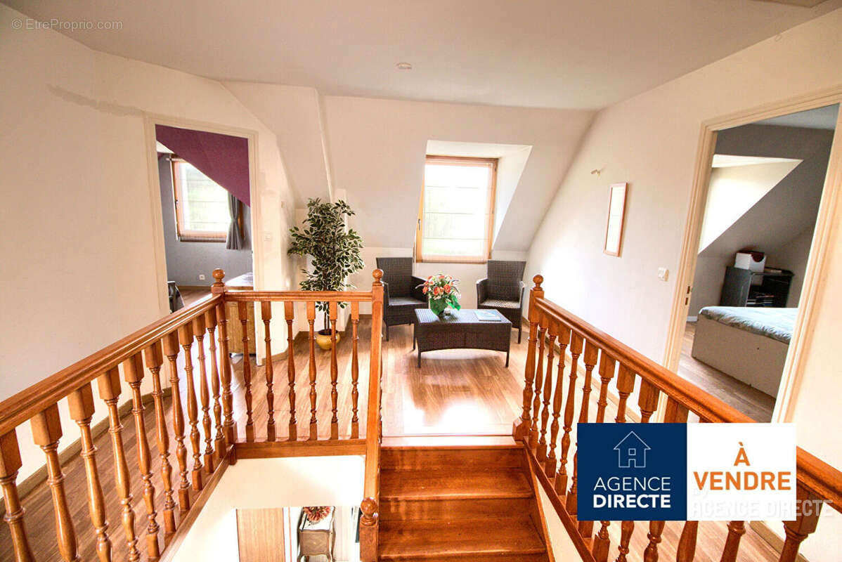 Maison à MINIAC-MORVAN