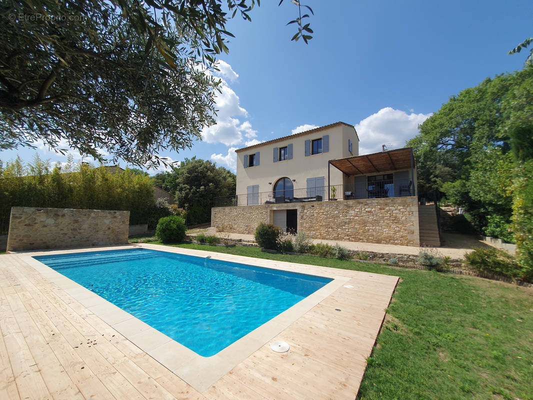 Maison à UZES