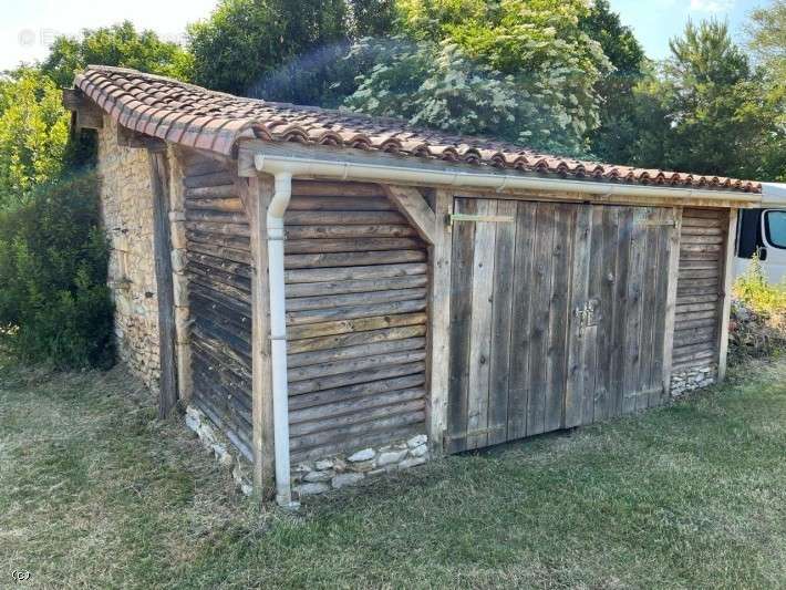 Maison à CHARROUX