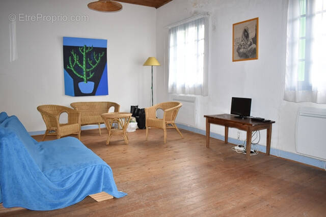 Maison à LA BREE-LES-BAINS