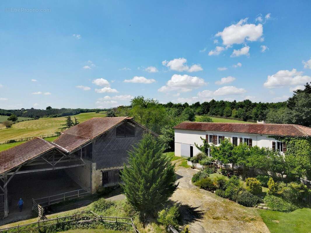 djifly202505161519106051747401563258photoedit22982 - Maison à MONTESQUIOU