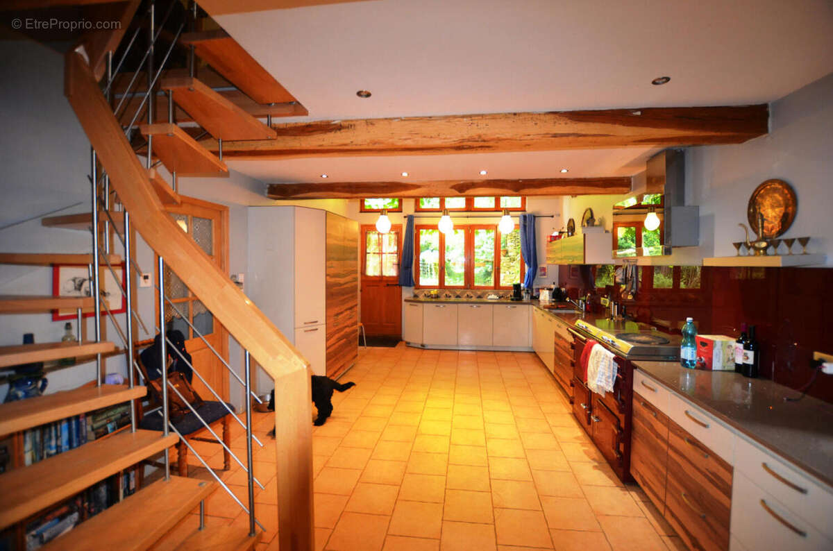 Maison à MONTESQUIOU