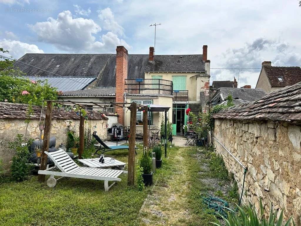 Maison à SAINT-GAULTIER