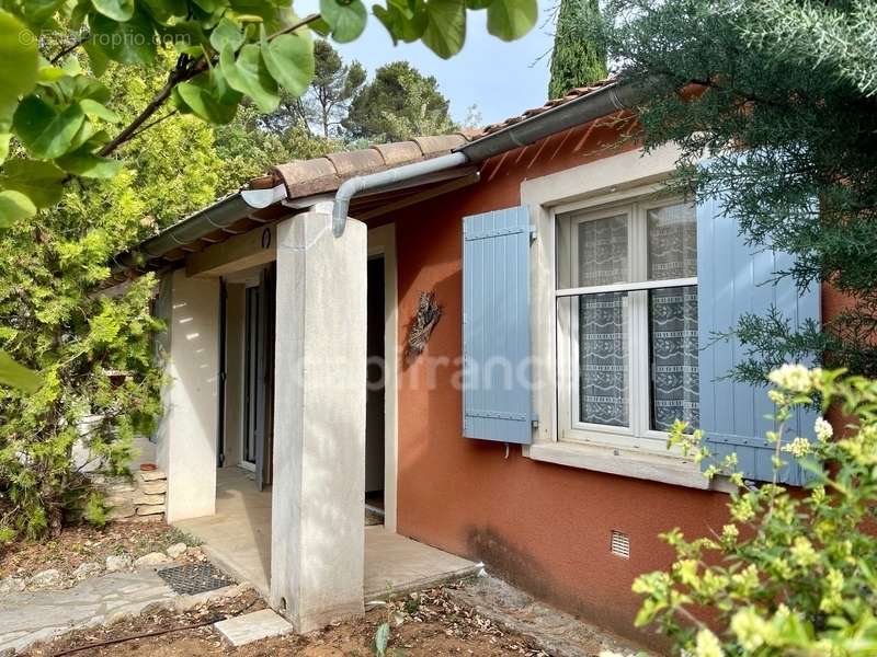 Maison à ROUSSILLON