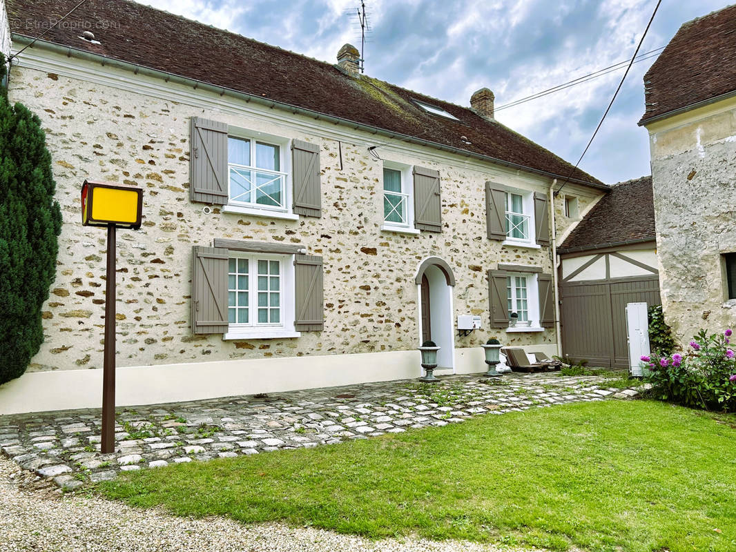 Maison à BOISSY-LE-CHATEL