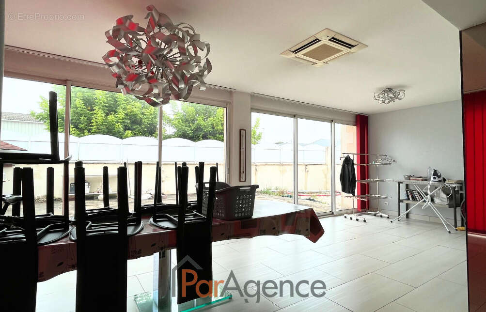 Maison à SAINT-SULPICE-DE-ROYAN