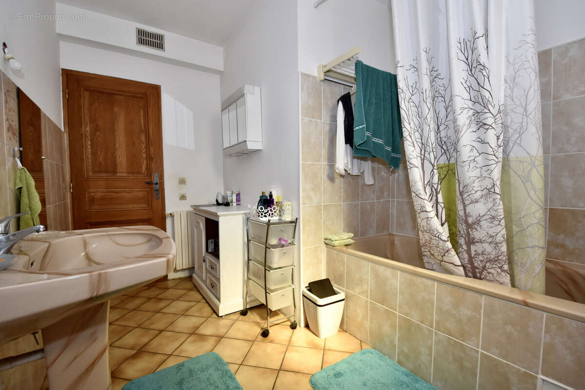 Maison à VIGNACOURT