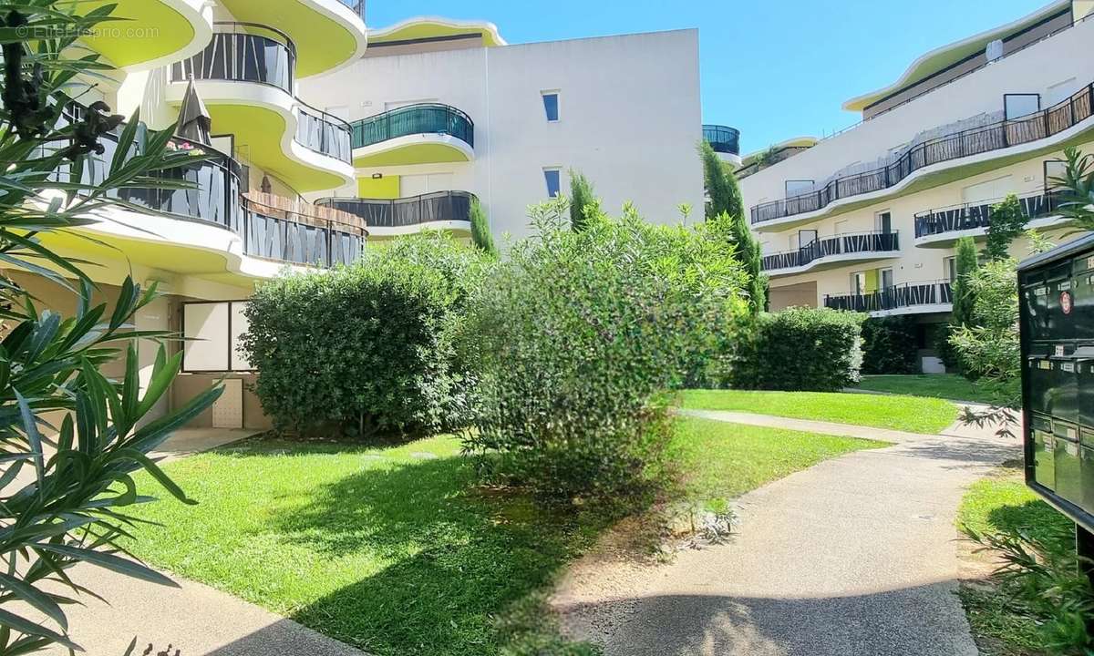 Appartement à CASTELNAU-LE-LEZ