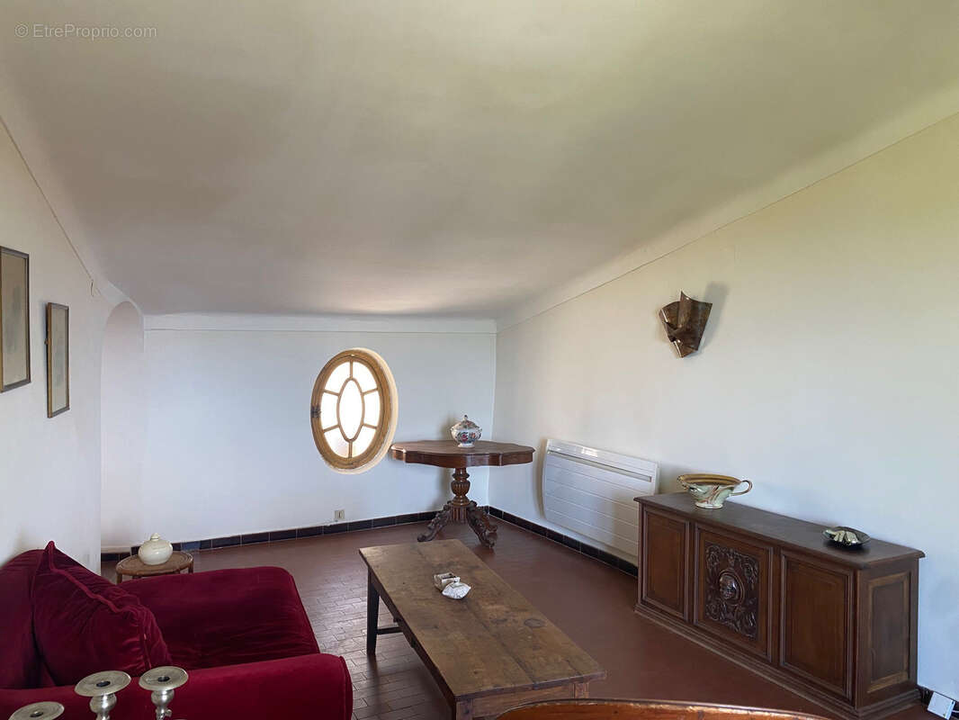 Appartement à SAINT-VALLIER-DE-THIEY