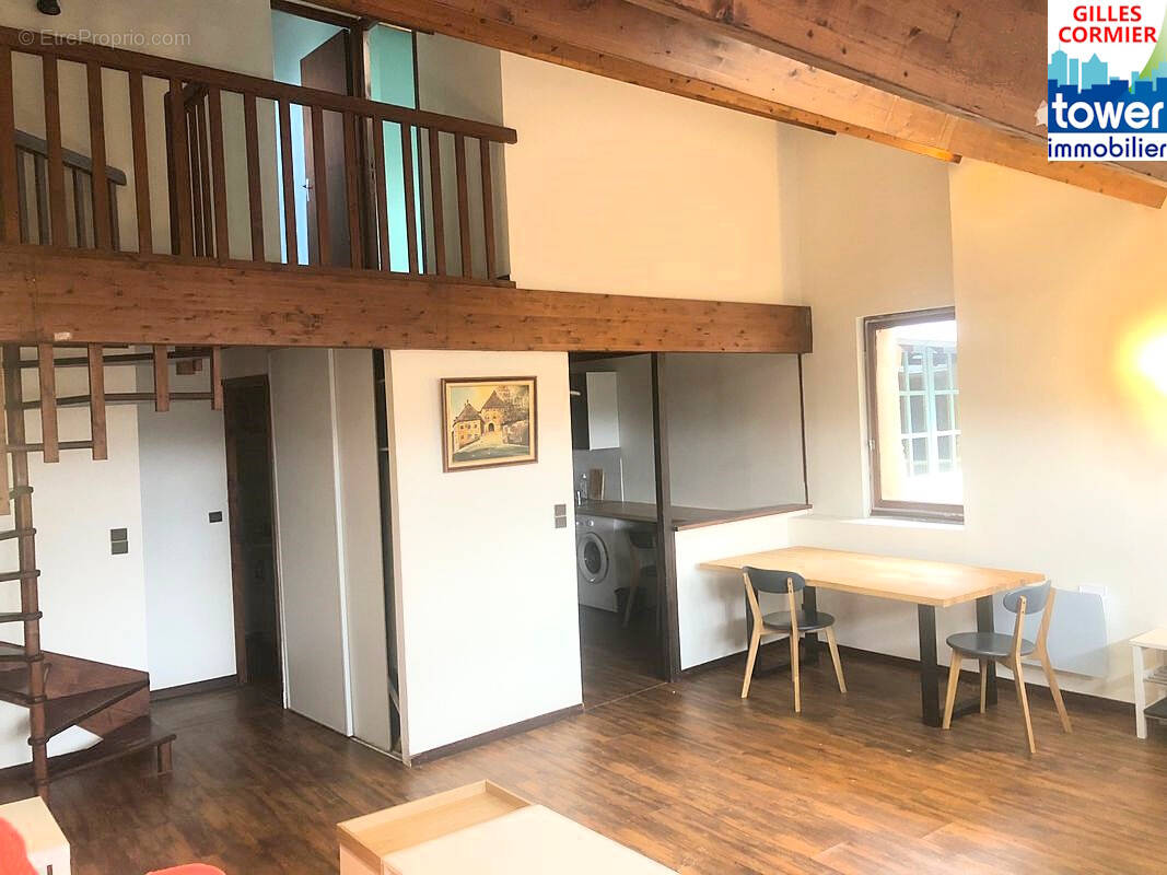 Appartement à VILLEFRANCHE-DE-ROUERGUE