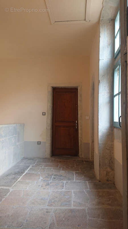 Appartement à VILLEFRANCHE-DE-ROUERGUE