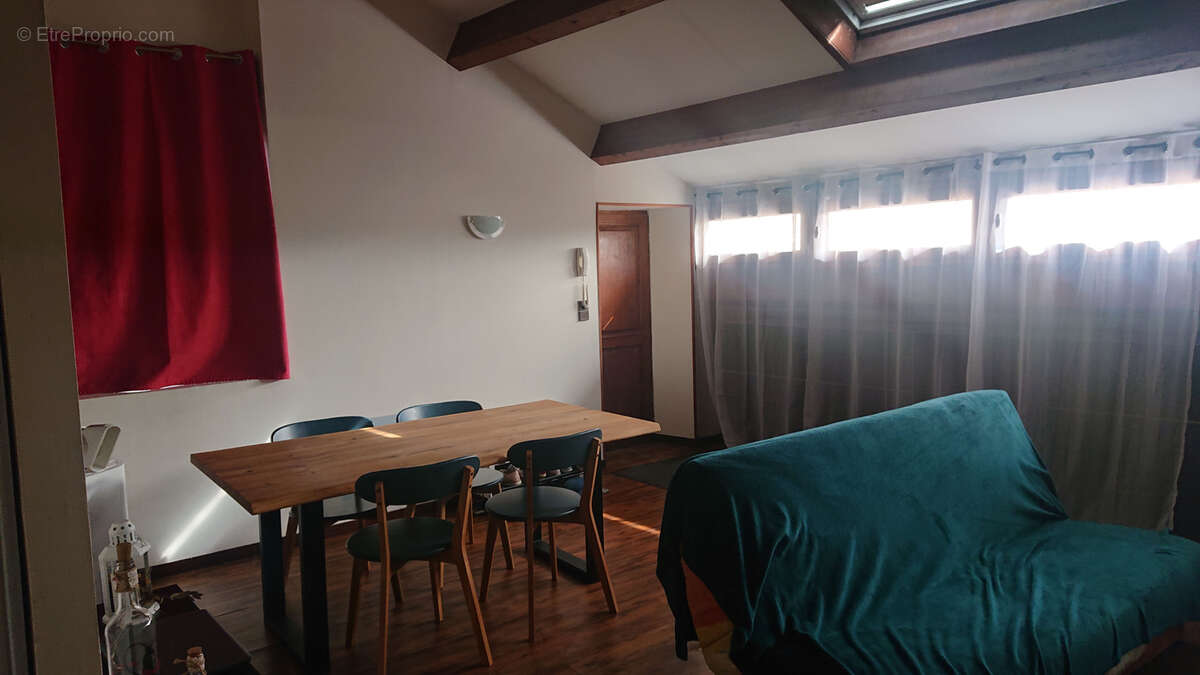 Appartement à VILLEFRANCHE-DE-ROUERGUE