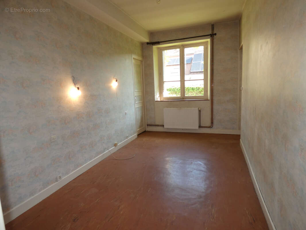 Maison à BUSSY-EN-OTHE