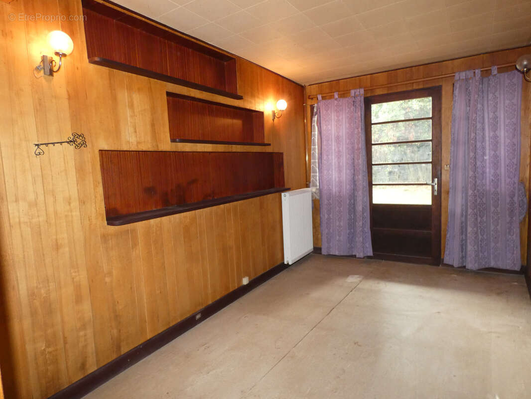 Maison à BUSSY-EN-OTHE