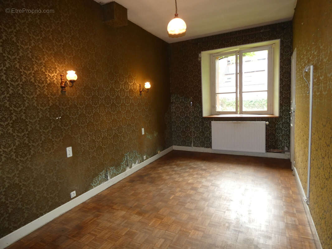 Maison à BUSSY-EN-OTHE