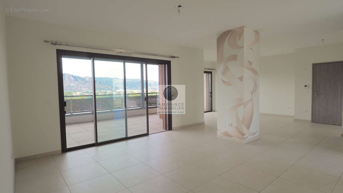 Appartement à VALENCE