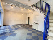 Commerce à CONDE-SUR-NOIREAU