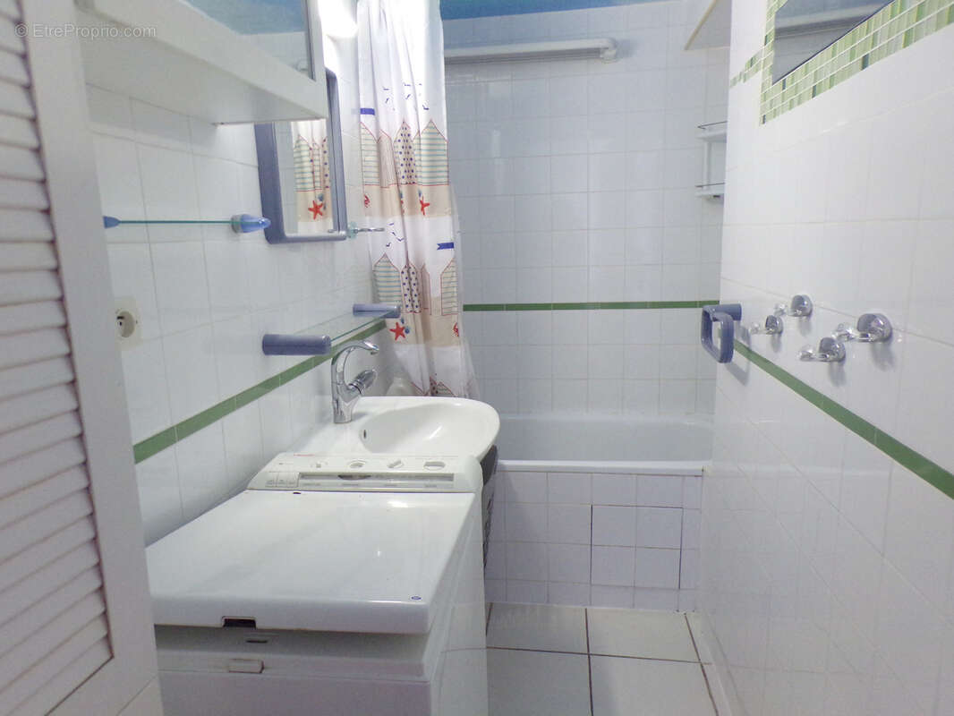 Appartement à FLEURY