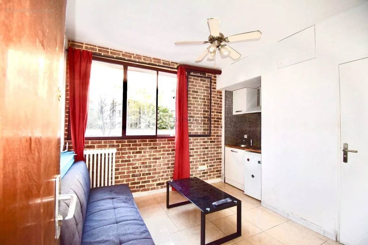 Appartement à LEVALLOIS-PERRET