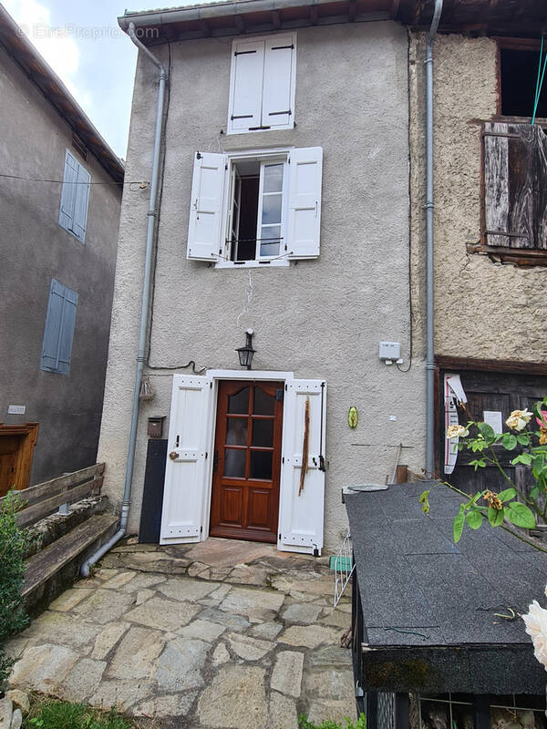 Maison à RABAT-LES-TROIS-SEIGNEURS