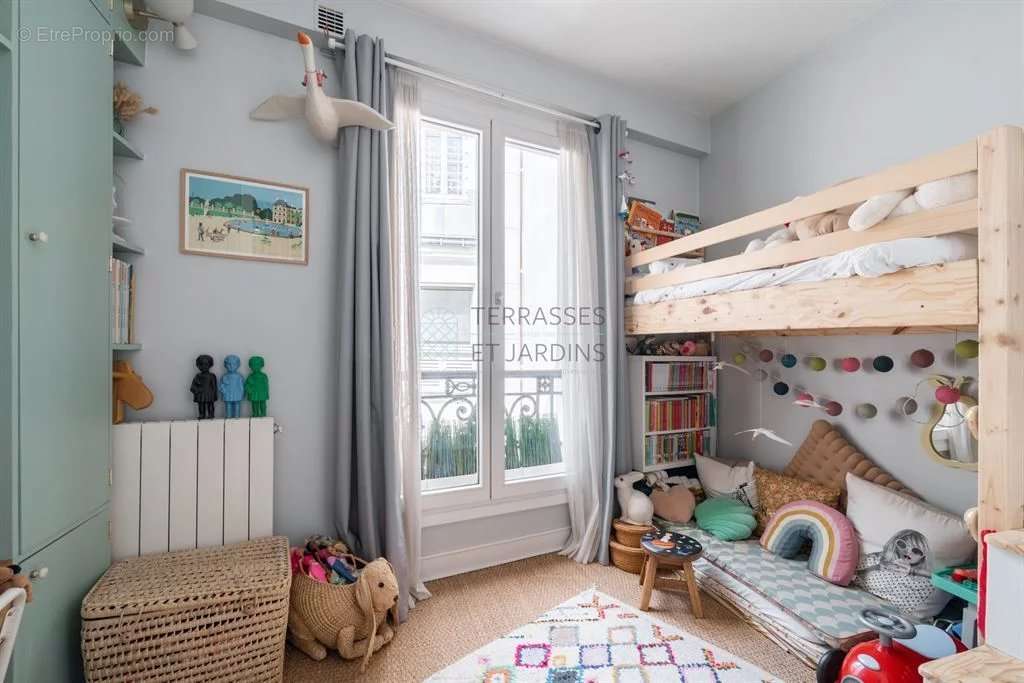 Appartement a louer paris-1er-arrondissement - 3 pièce(s) - 73 m2 - Surfyn